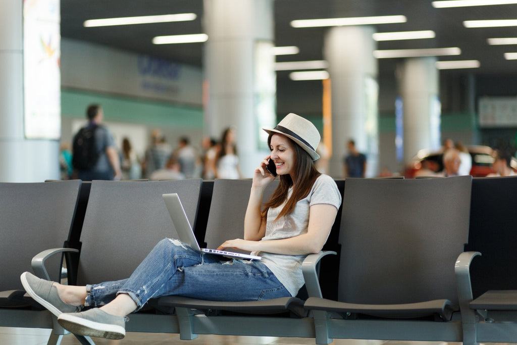 8 Essential Tips to Protect Your Gadgets While Traveling - PS Tech