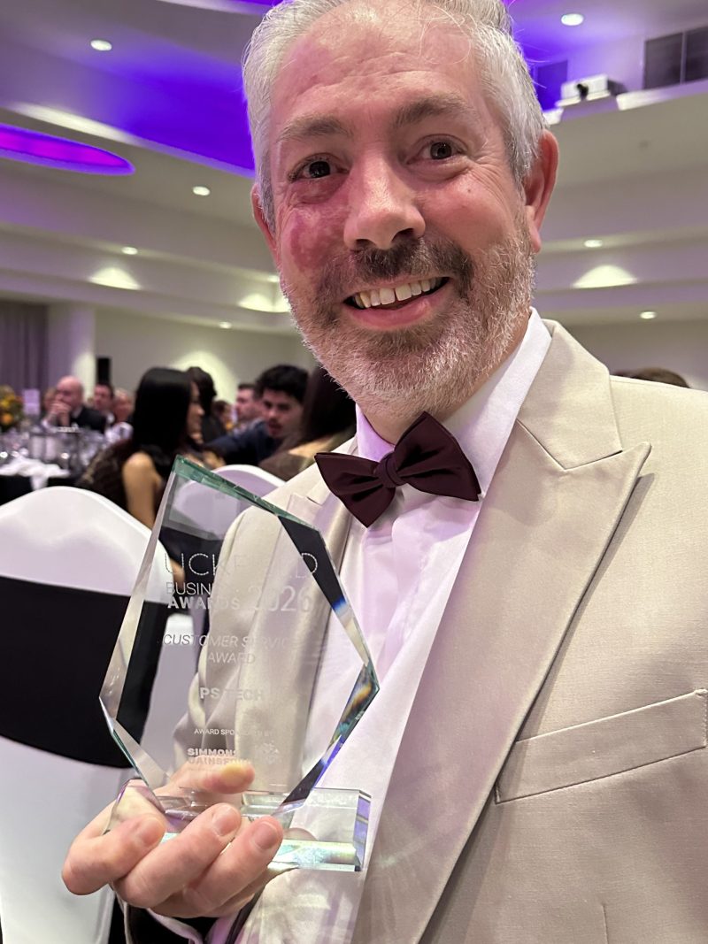Paul with the Customer Service Award